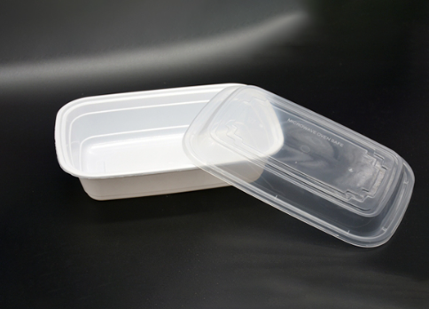 Tiger Brand 888B 38 oz. Heavy-Duty White Rectangular Microwavable Container w/ Lid (150/Case)